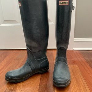 Navy Matte Hunter rain boots